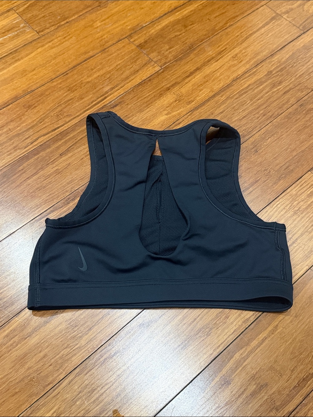 Nike Black High-Neck Crop Sports Bra with Keyhole Back